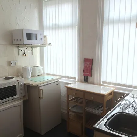 Somerset House Apartments Blackpool Room photo